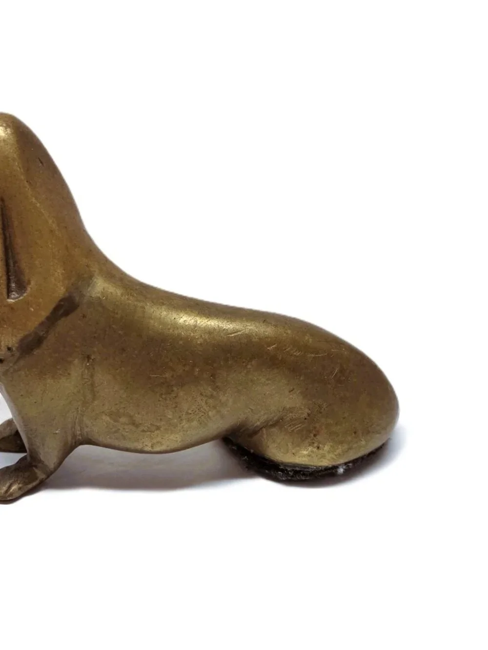 Vintage Brass Basset Hound Figurine Dog Reclining Metal Statue Figure Patina